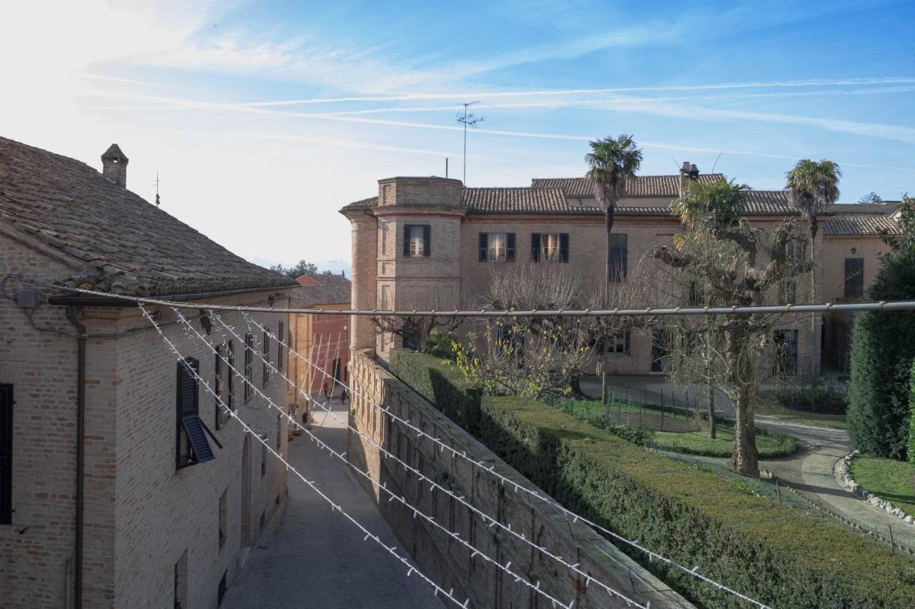 Terrazza Sull'Infinito Bed & Breakfast Recanati Eksteriør bilde
